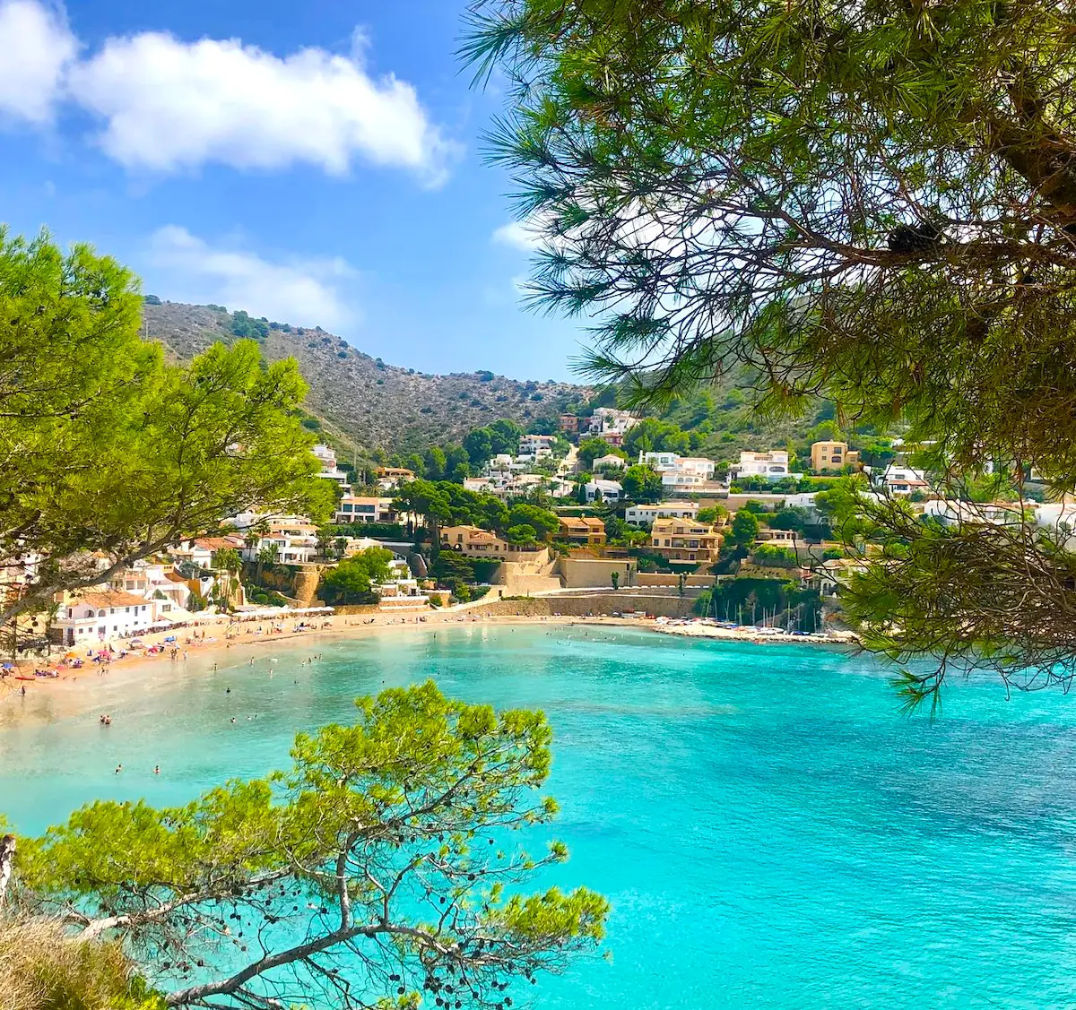 🏖️ Las 7 mejores calas de la Comunidad Valenciana (y qué hacer en cada una) 🌊☀️